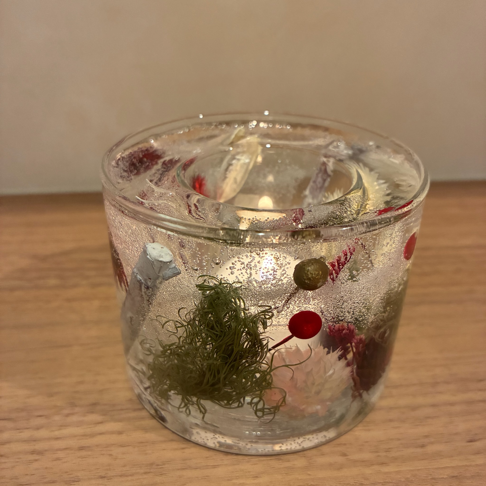 キャンドルホルダー　レッドフラワー