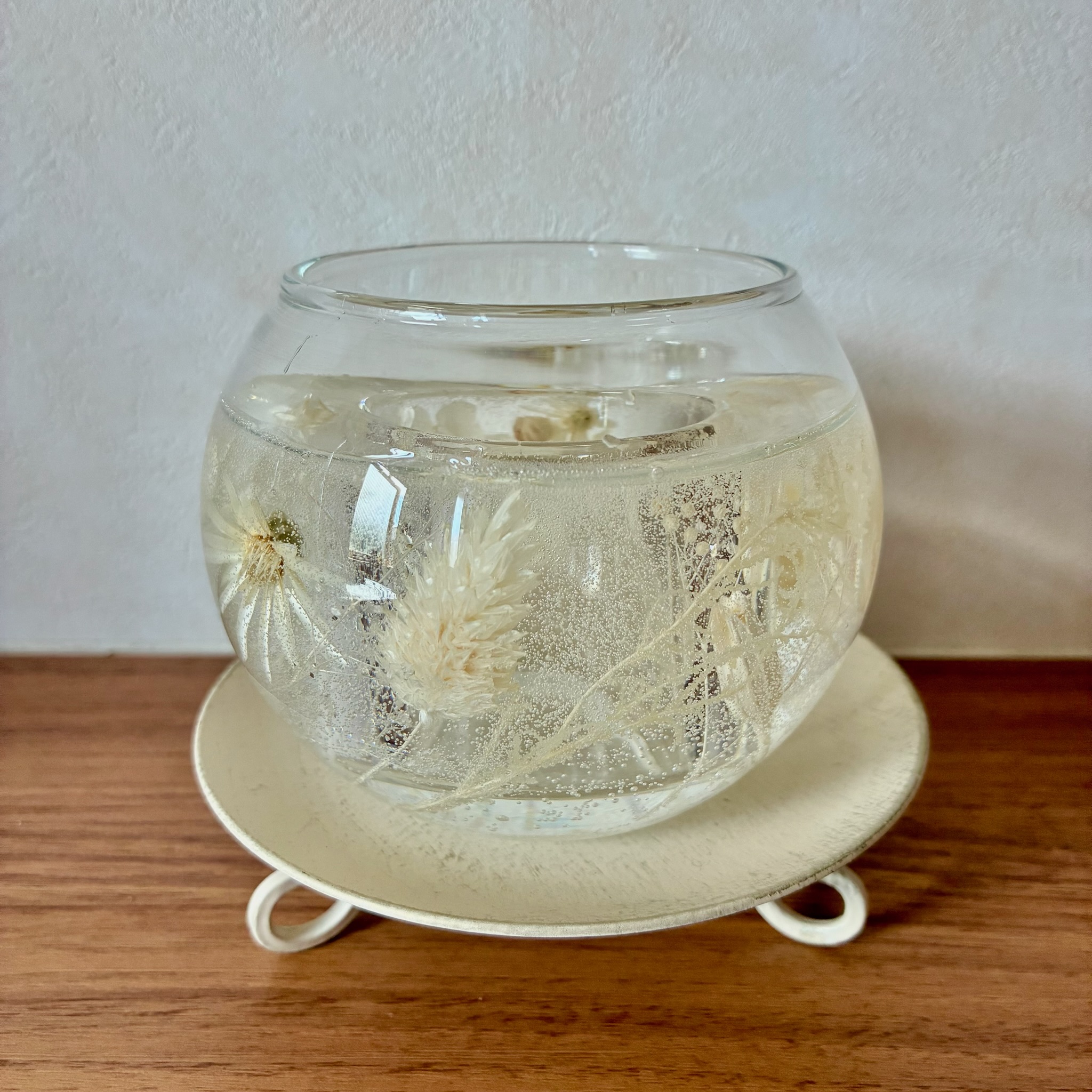 キャンドルホルダー　白い花